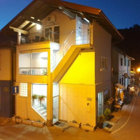 קולן וקוף Naid Apartmani מראה חיצוני תמונה