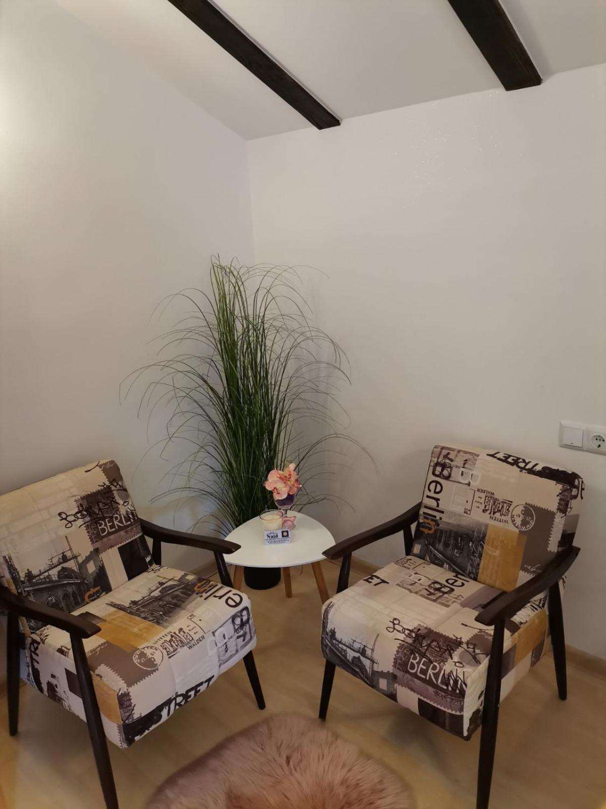 קולן וקוף Naid Apartmani חדר תמונה