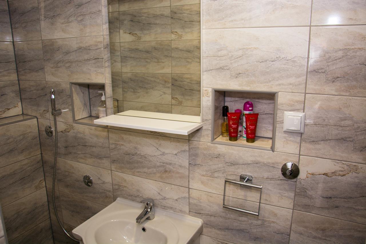 קולן וקוף Naid Apartmani מראה חיצוני תמונה